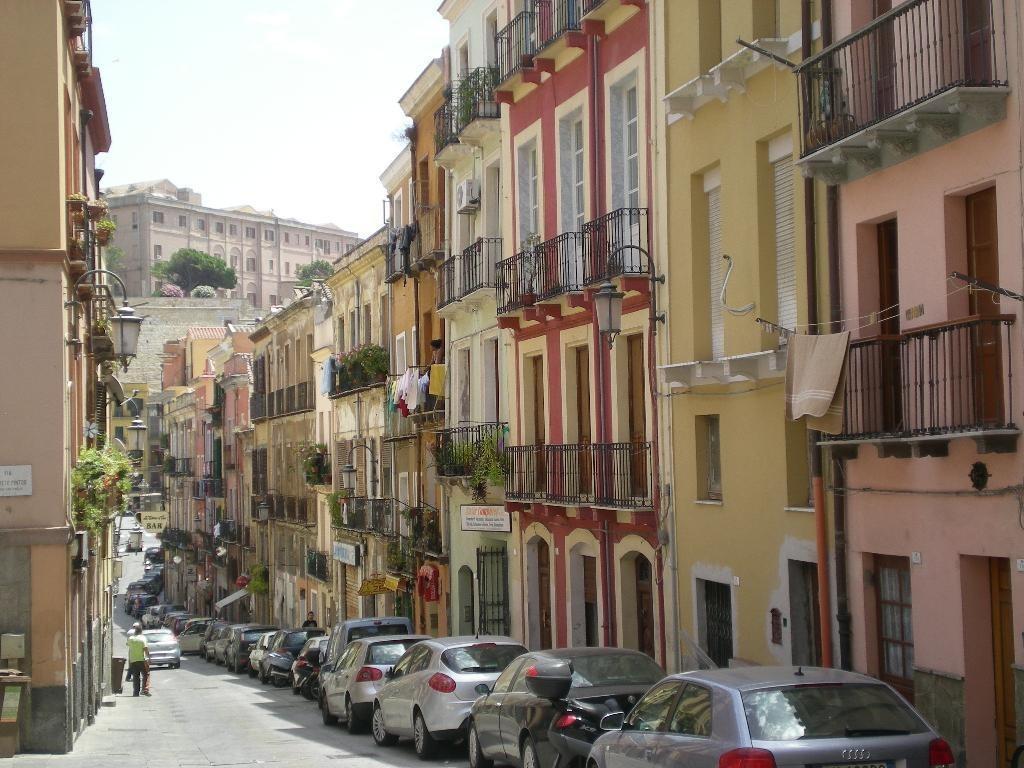 Oisife Apartments Cagliari Exterior foto